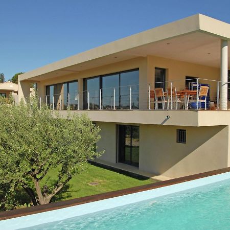 Upbeat Villa In Rochefort-Du-Gard With Private Pool Szoba fotó