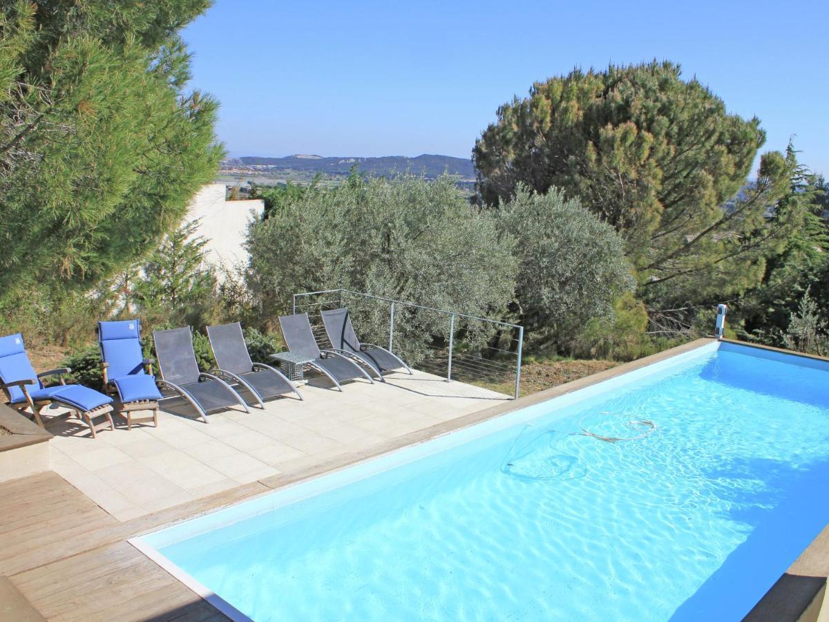 Upbeat Villa In Rochefort-Du-Gard With Private Pool Szoba fotó